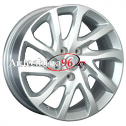 Replay Hyundai (HND154) 6.5x17/5x114.3 D67.1 ET48 Silver