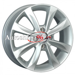 Replay Renault (RN134) 5.5x15/4x100 D60.1 ET36 Silver