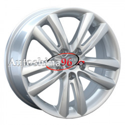 Replay Renault (RN189) 7x17/5x114.3 D66.1 ET35 Silver