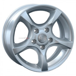 Replay Renault (RN48) 6.5x15/5x114.3 D66.1 ET43 Silver