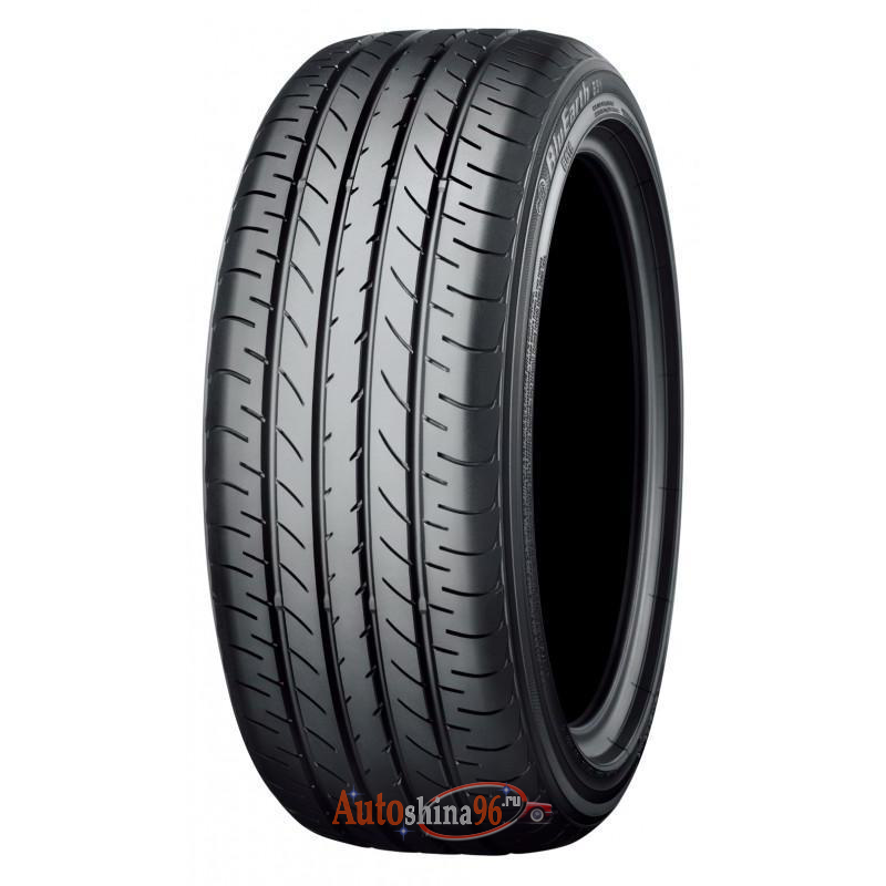 Yokohama BluEarth E51B 215/55 R17 94V